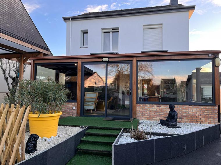 Création et pose de véranda alu minium sur-mesure, projet de construction ou rébnovation dans la region de Rennes
